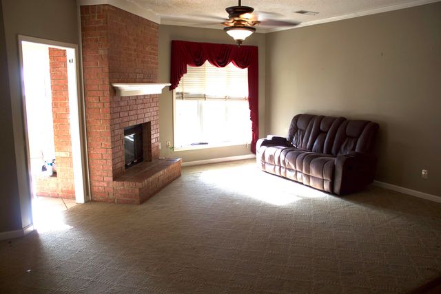 857 PARADISE DR, Memphis, TN 38018