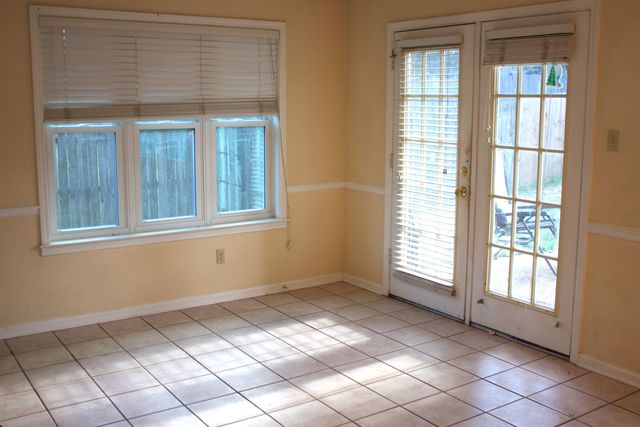 857 PARADISE DR, Memphis, TN 38018