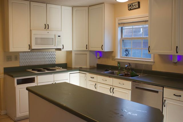 857 PARADISE DR, Memphis, TN 38018