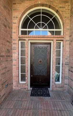 4531 Westchester Glen Drive, Grand Prairie, TX 75052