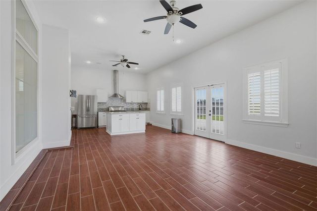 5666 South Ridge Drive, Lake Charles, LA 70605