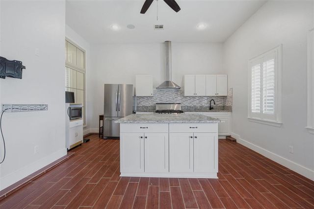 5666 South Ridge Drive, Lake Charles, LA 70605
