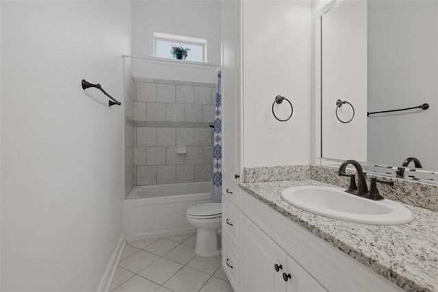 5666 South Ridge Drive, Lake Charles, LA 70605