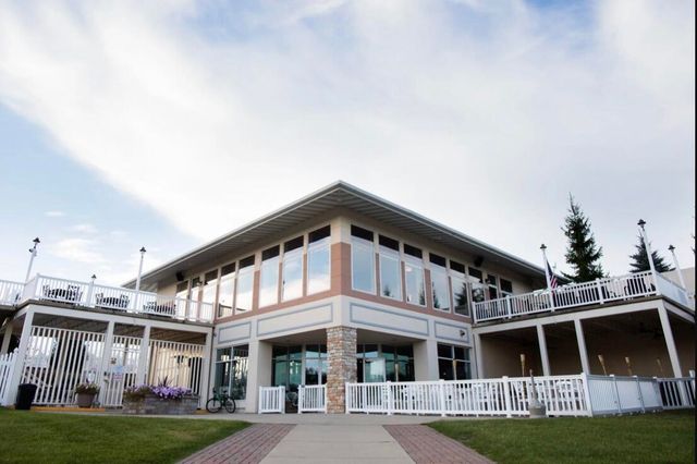 6111 S Dune Harbor Drive, Portage, IN 46368