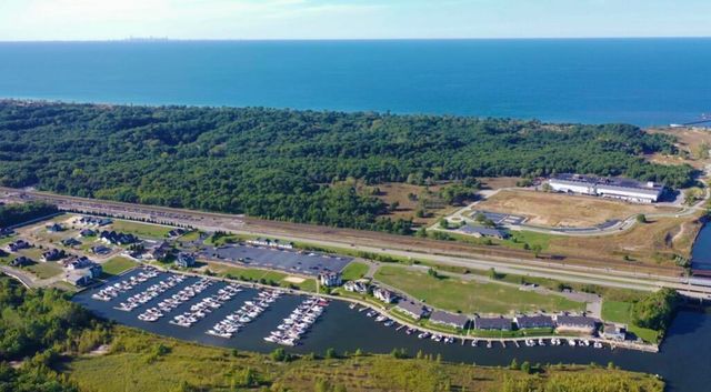 6111 S Dune Harbor Drive, Portage, IN 46368