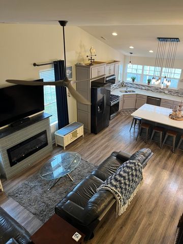 6111 S Dune Harbor Drive, Portage, IN 46368