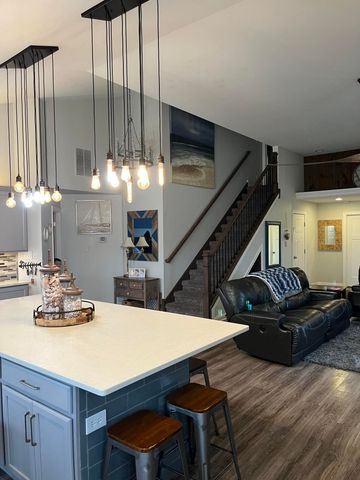 6111 S Dune Harbor Drive, Portage, IN 46368