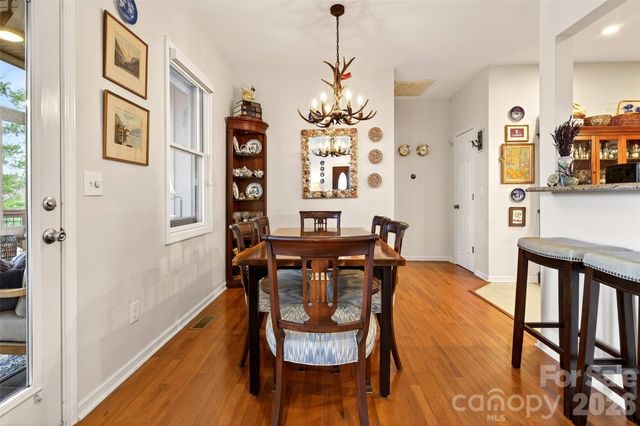 182 Baby Fox Drive, Marion, NC 28752