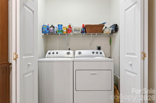 182 Baby Fox Drive, Marion, NC 28752