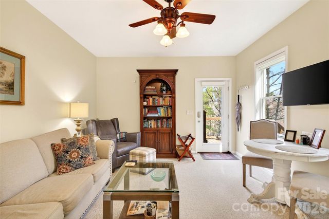 182 Baby Fox Drive, Marion, NC 28752