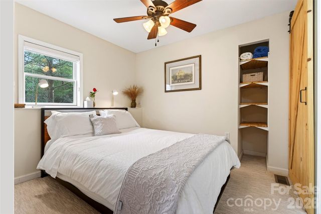 182 Baby Fox Drive, Marion, NC 28752