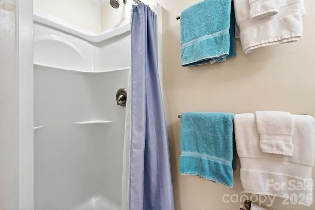 182 Baby Fox Drive, Marion, NC 28752