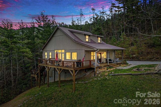 182 Baby Fox Drive, Marion, NC 28752