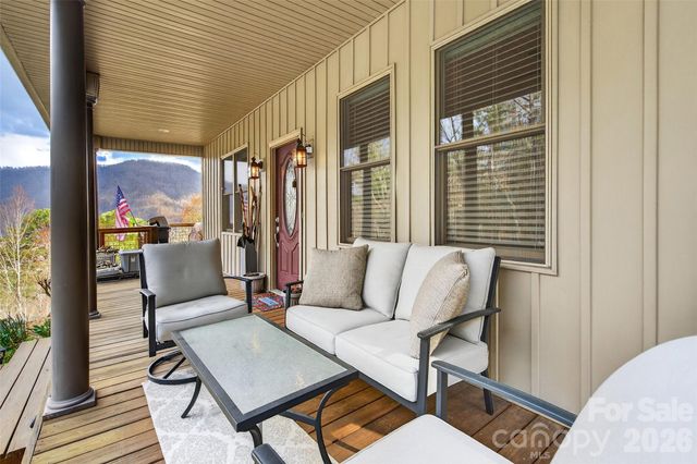 182 Baby Fox Drive, Marion, NC 28752