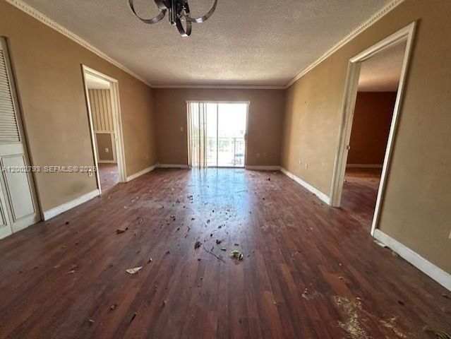 4713 NW 7th St 410-1, Miami, FL 33126