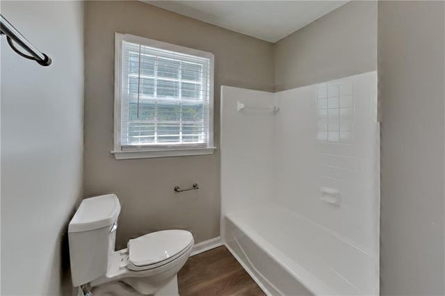 5054 Arbor Lane SW, Lilburn, GA 30047