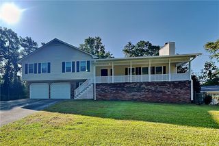5054 Arbor Lane SW, Lilburn, GA 30047