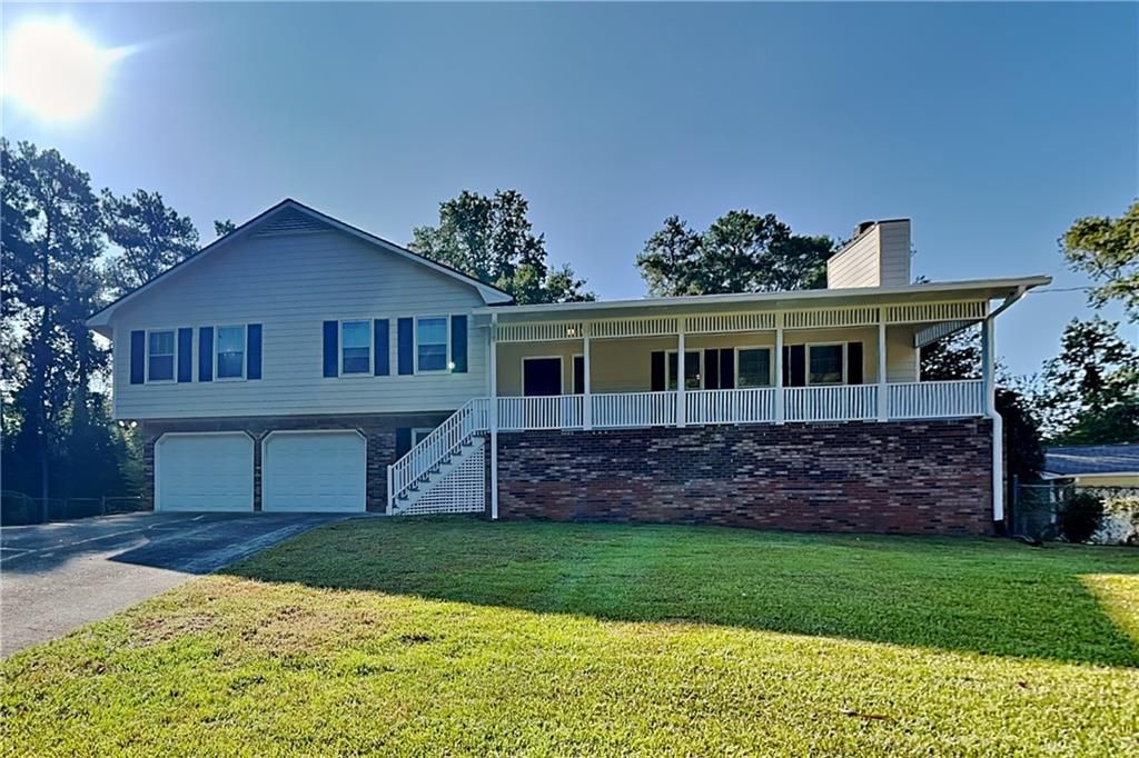 5054 Arbor Lane SW, Lilburn, GA 30047