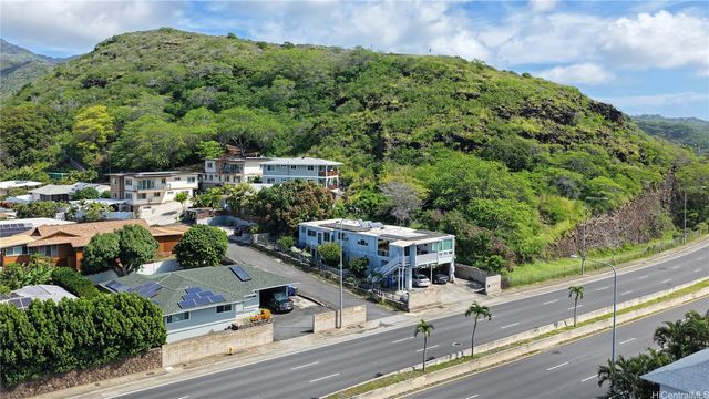 5838 Kalanianaole Highway, Honolulu, HI 96821