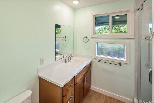 5838 Kalanianaole Highway, Honolulu, HI 96821