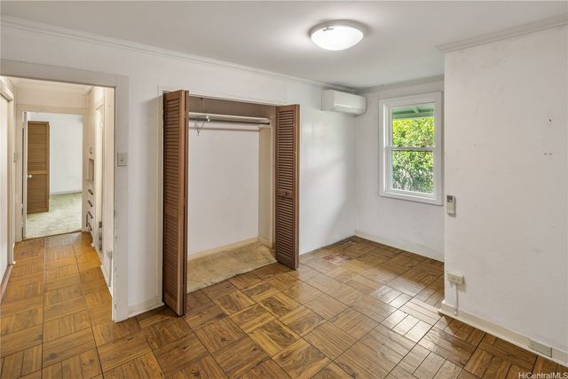 5838 Kalanianaole Highway, Honolulu, HI 96821