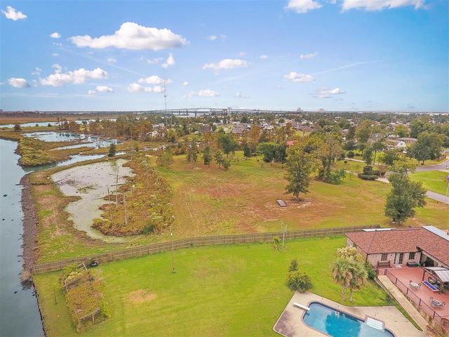 Beau Chene Drive, Westlake, LA 70669