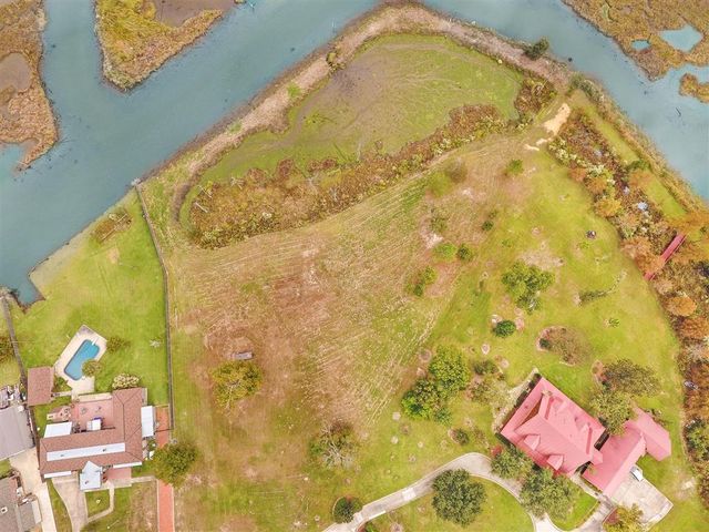 Beau Chene Drive, Westlake, LA 70669