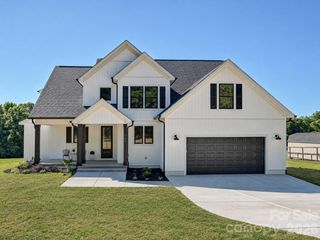 163 Lone Pine Road, Statesville, NC 28625