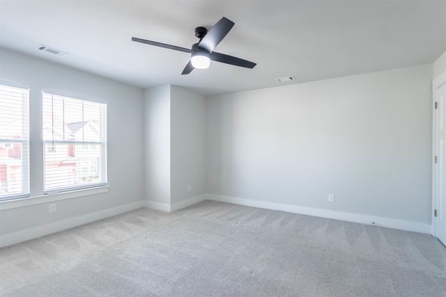 1332 SUMMER GOLD Way, Boiling Springs, SC 29316