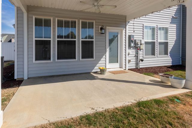 1332 SUMMER GOLD Way, Boiling Springs, SC 29316