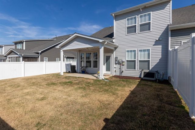1332 SUMMER GOLD Way, Boiling Springs, SC 29316