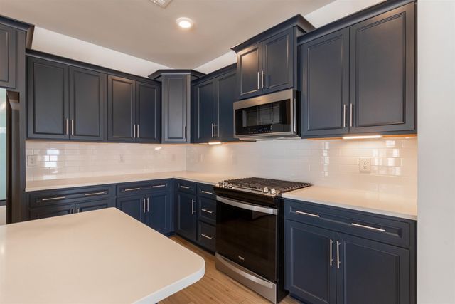 1332 SUMMER GOLD Way, Boiling Springs, SC 29316