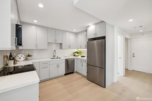 505 Grand View Avenue 6, San Francisco, CA 94114