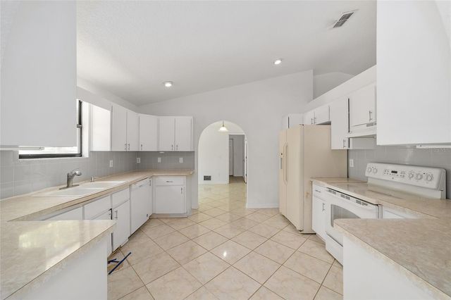 12136 SW 41ST PLACE, Ocala, FL 34481