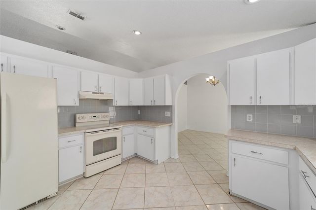 12136 SW 41ST PLACE, Ocala, FL 34481