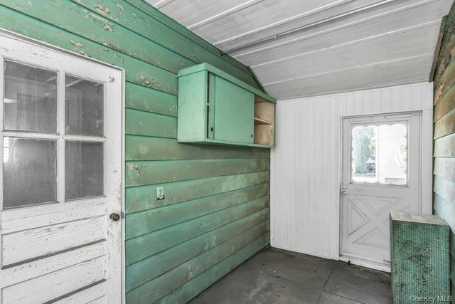 252 Toronto Avenue, Massapequa, NY 11758