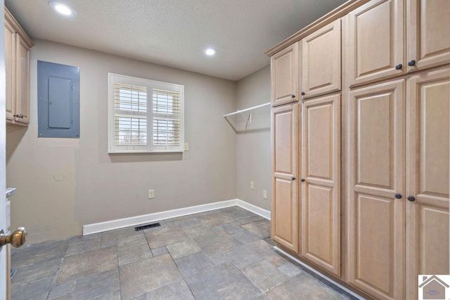 1890 US Hwy 62, Bardwell, KY 42023