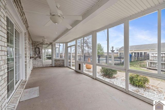 1890 US Hwy 62, Bardwell, KY 42023