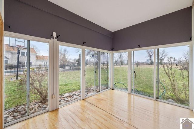 1890 US Hwy 62, Bardwell, KY 42023