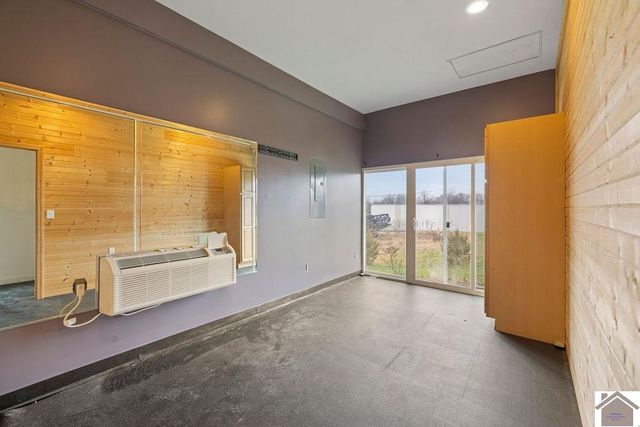 1890 US Hwy 62, Bardwell, KY 42023