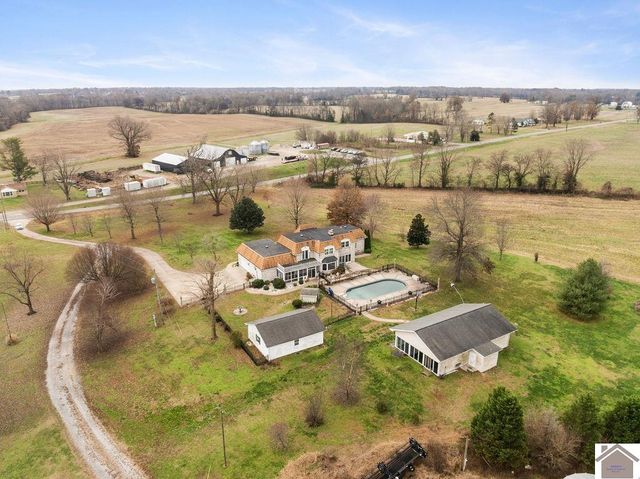 1890 US Hwy 62, Bardwell, KY 42023