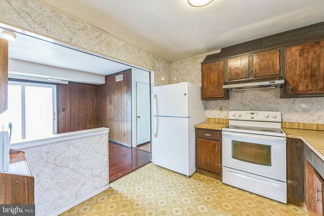 5 GRAYSON COURT, Marlton, NJ 08053