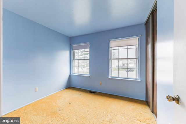 5 GRAYSON COURT, Marlton, NJ 08053