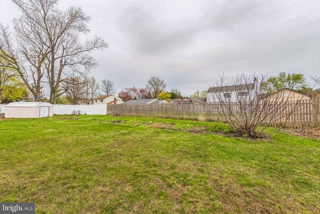 5 GRAYSON COURT, Marlton, NJ 08053