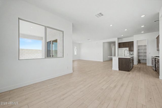 20422 N 222ND Drive, Surprise, AZ 85387