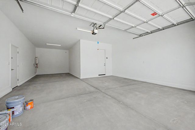 20422 N 222ND Drive, Surprise, AZ 85387