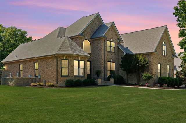 126 Hidden Valley Rd, Arrington, TN 37014