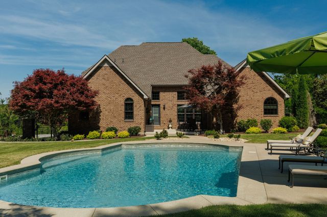 126 Hidden Valley Rd, Arrington, TN 37014
