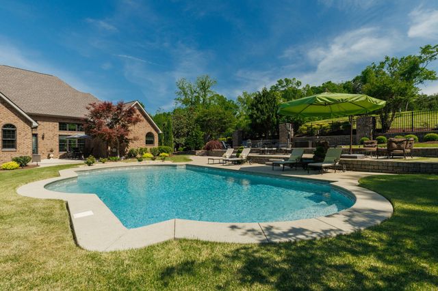 126 Hidden Valley Rd, Arrington, TN 37014