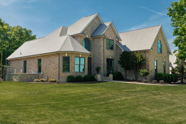 126 Hidden Valley Rd, Arrington, TN 37014